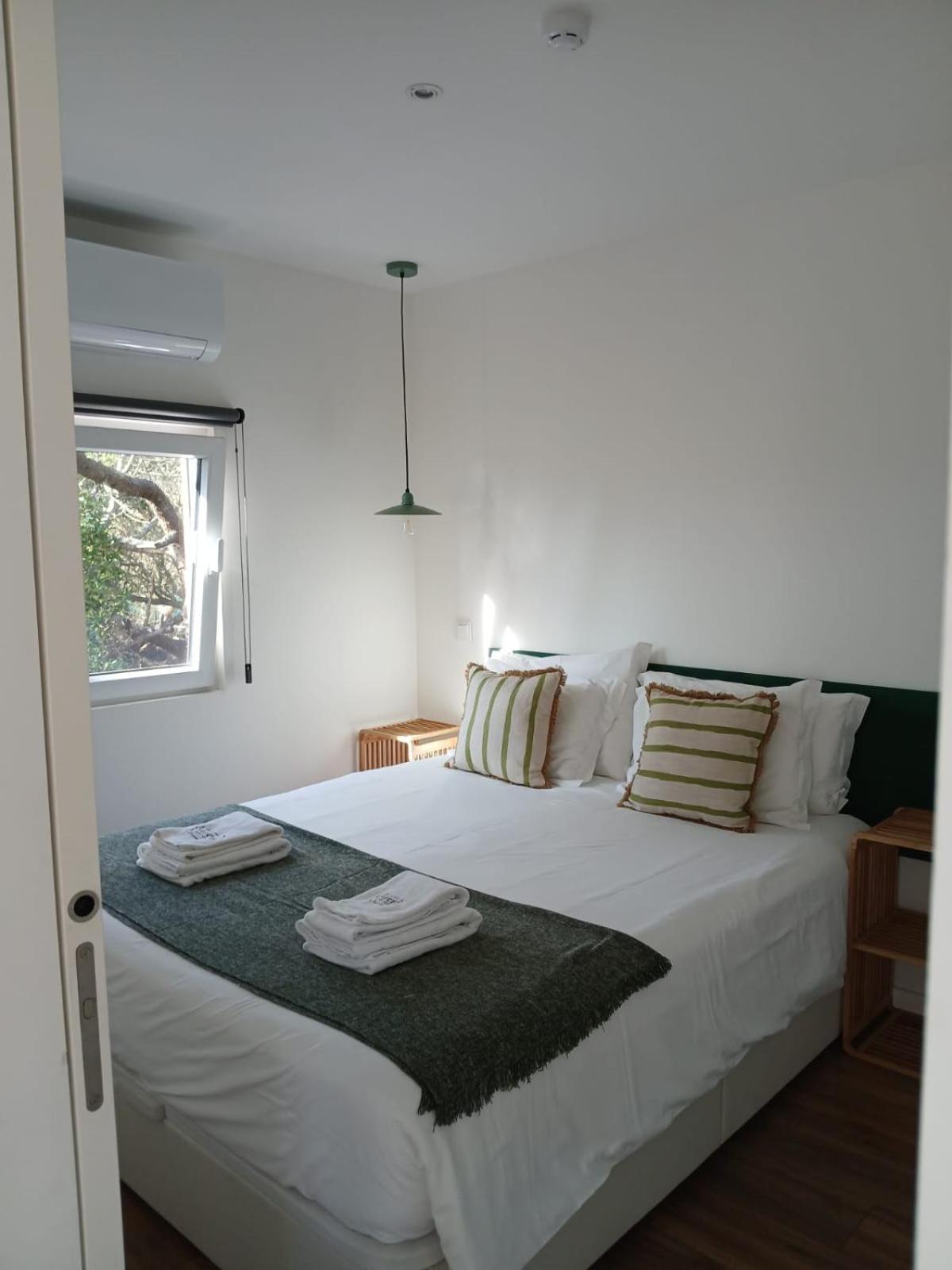 Azen Cool House Bed & Breakfast Azenhas do Mar Eksteriør bilde